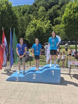 Calcitovi plavalci do novih uspehov v Kranju in v Krškem (10)